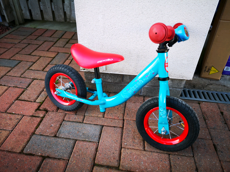 apollo balance bike